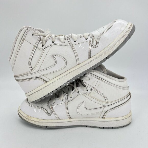 Nike Jordan 1 Phat White Wolf Grey Youth Sneaker Shoes 364772 102 Size 3 Y - Picture 9 of 12